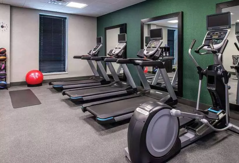 ホテル Hampton Inn & Suites Winstonsalem Downtown