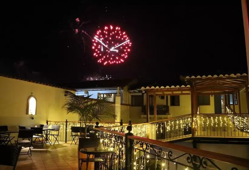 ホテル Hospederia Villa De Los Sáenz