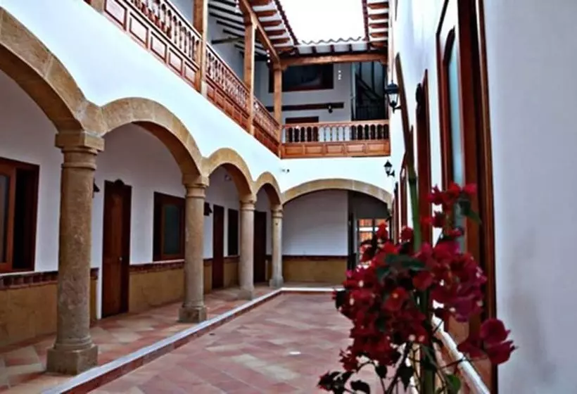 ホテル Hospederia Villa De Los Sáenz