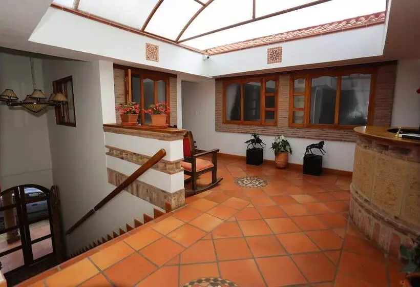 ホテル Hospederia Villa De Los Sáenz