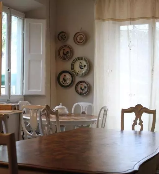 簡易ホテル Villa La Dogana