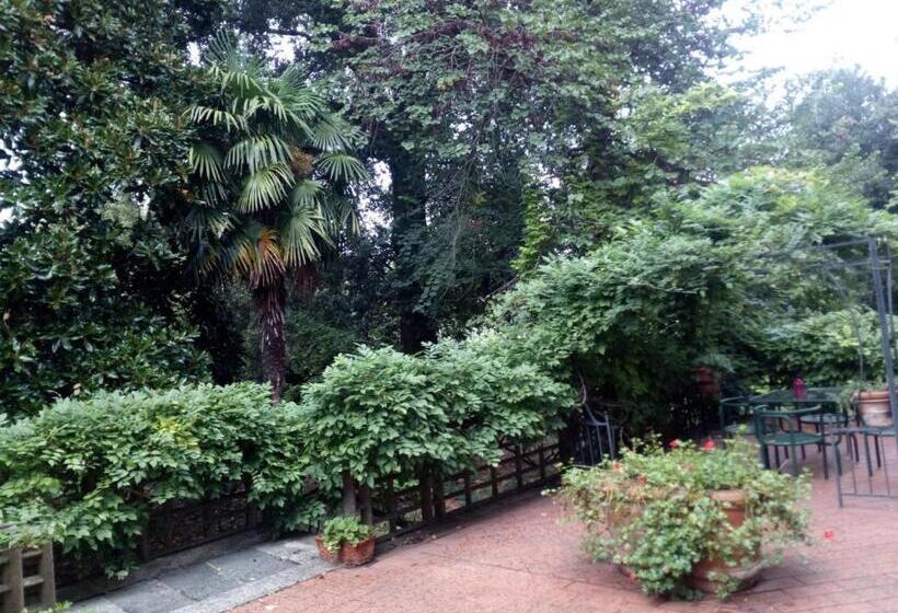 פונדק Villa La Dogana