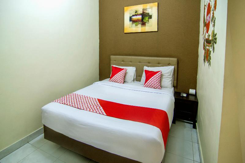 בית מלון כפרי Oyo 198 Emdi House Seturan