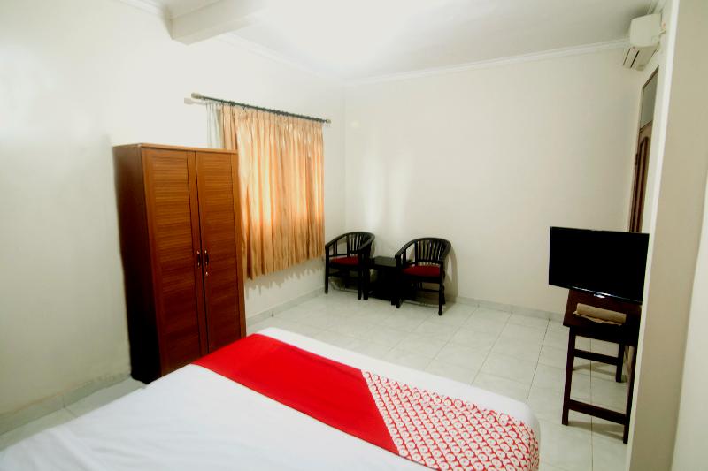 בית מלון כפרי Oyo 198 Emdi House Seturan