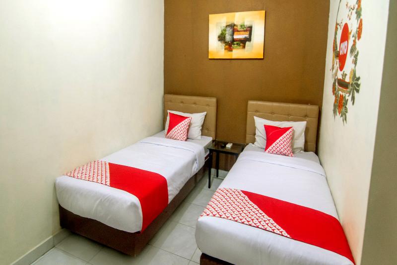 בית מלון כפרי Oyo 198 Emdi House Seturan