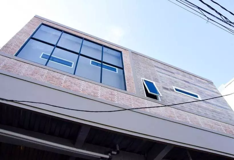 ペンション Reddoorz Near Mangga Dua Square