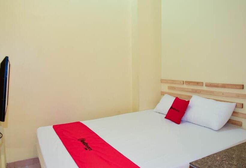 بنسيون Reddoorz Near Mangga Dua Square