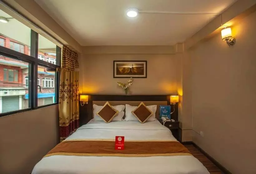 هتل Divine Guest House