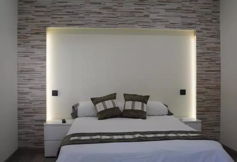 Hotelli The Confort House