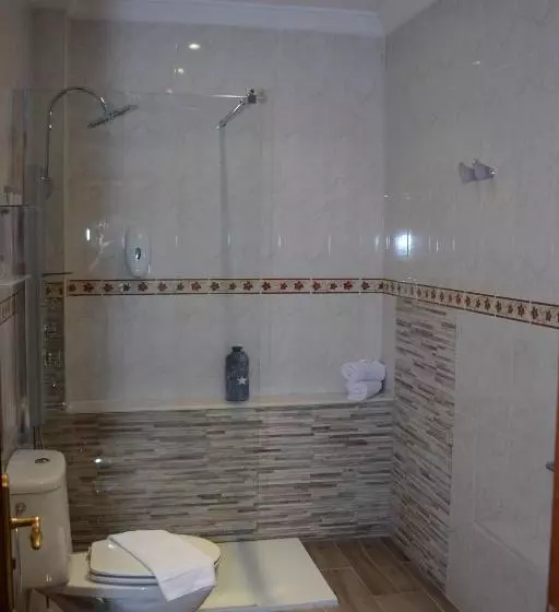 Hotelli The Confort House