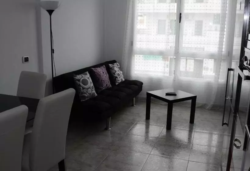 Hotelli The Confort House