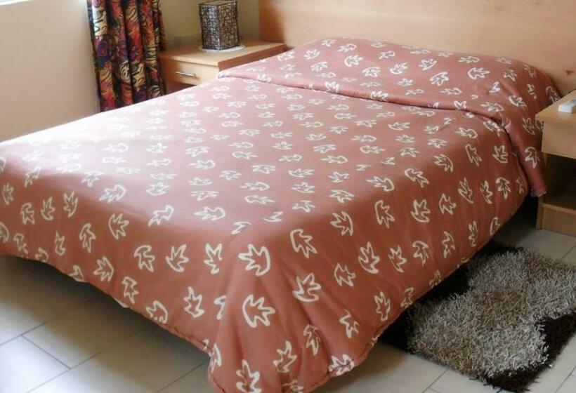 Résidences Les Peupliers, Flic En Flac