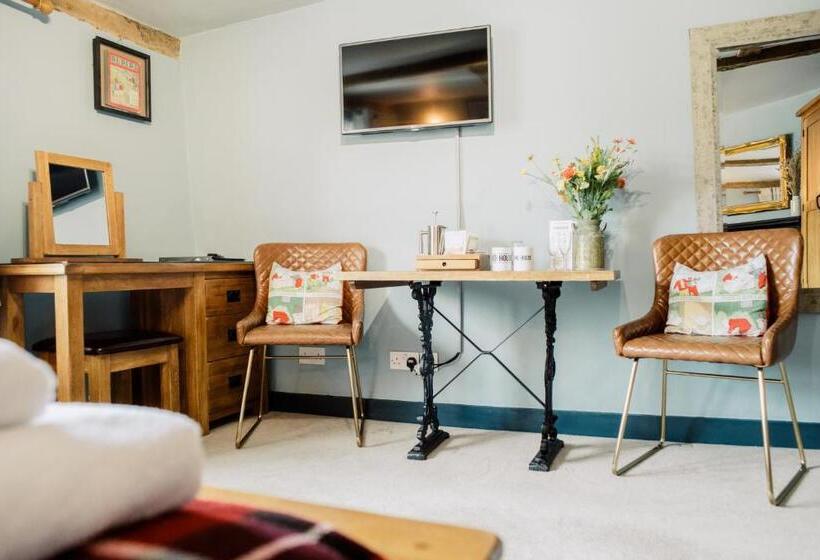 فندق فئة نجمة واحدة The Corner House Canterbury