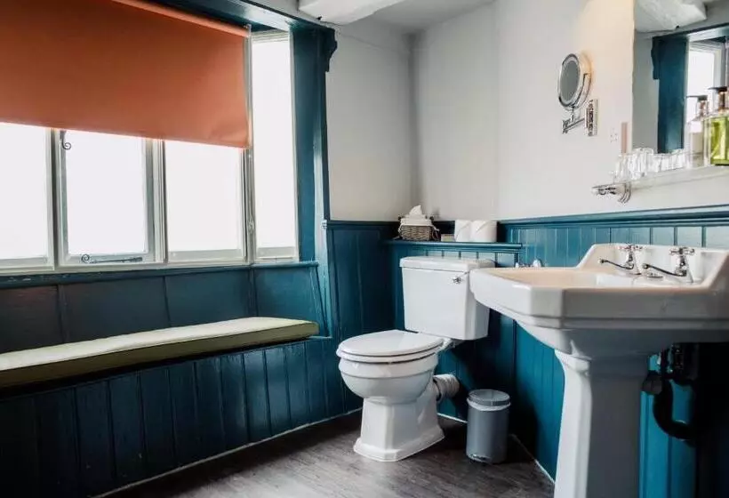 Hostelli The Corner House Canterbury