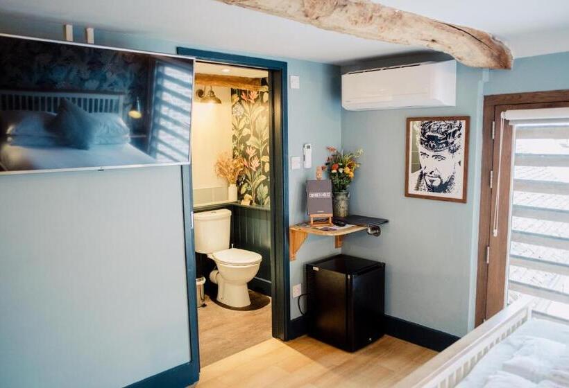 فندق فئة نجمة واحدة The Corner House Canterbury