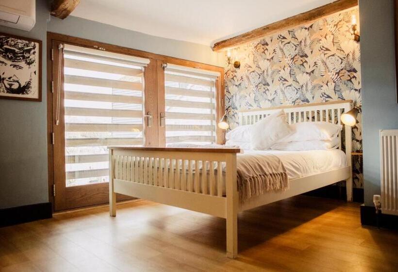 فندق فئة نجمة واحدة The Corner House Canterbury