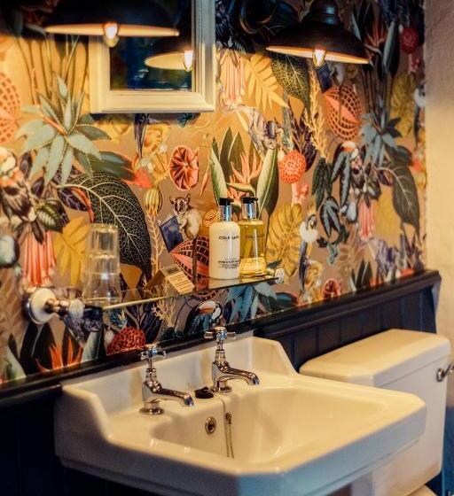 فندق فئة نجمة واحدة The Corner House Canterbury