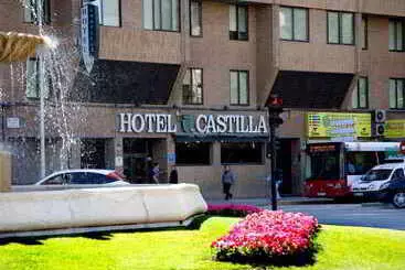 فندق Castilla