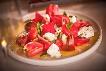 Otel Universal Grand Leon & Spa