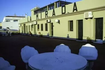 Отель La Mirada