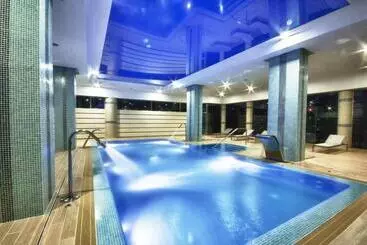 Hotel Puertobahia & Spa