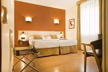 Hospedium Hotel Los Condes
