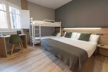 ホテル Alda Centro Pamplona