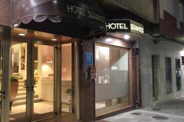 酒店 Serantes