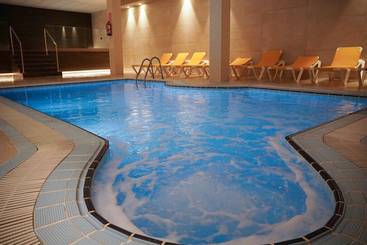 هتل Ohtels Villa Dorada