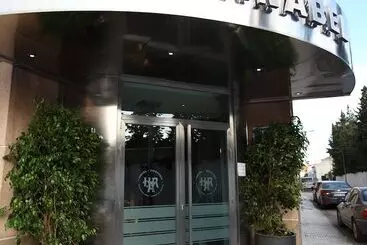 ホテル Anabel Baza