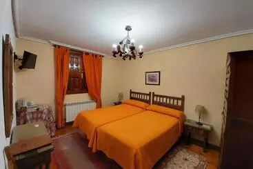 Отель Hosteria Picos De Europa