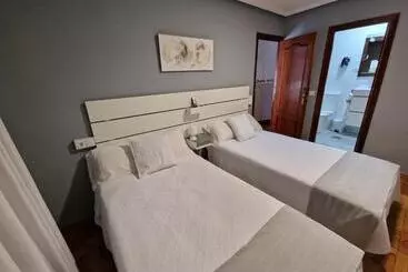 호텔 Hostal Fidalgo