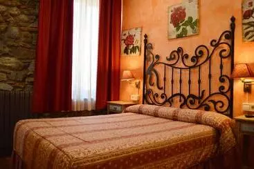 Hostal Vall D Aneu By Arcas & Sambola