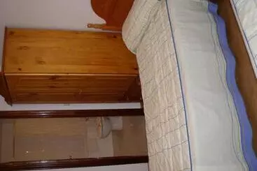 هتل Hostal La Cuesta