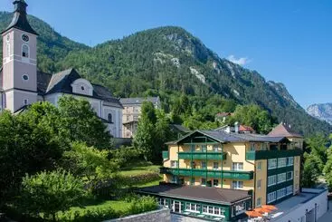 Landhotel Post Ebensee Am Traunsee S