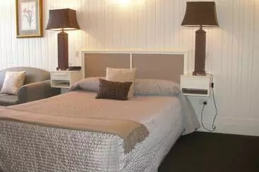 בית מלון כפרי Apollon Motor Inn Victor Harbor