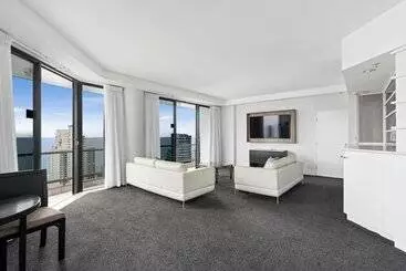 בית מלון כפרי Crowne Plaza Surfers Paradise, An Ihg