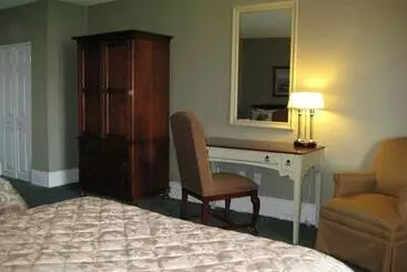 호텔 The Gananoque Inn