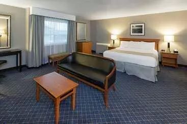 فندق Clarion Pointe