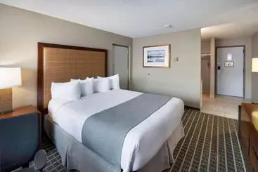 فندق Clarion Pointe