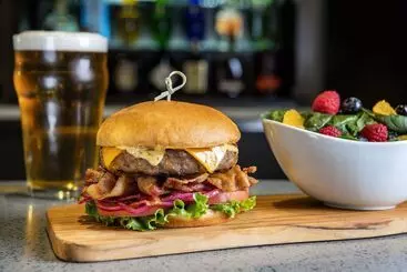 Delta Hotels By Marriott Regina