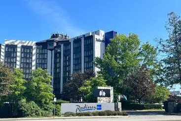 Otel Radisson Blu Vancouver Airport