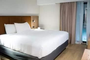 Valhalla Hotel & Conference Centre