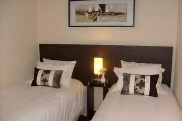 Agustina Suite Aparthotel 