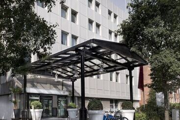 Park Hotel Hamburg Arena