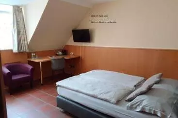 酒店 Burg Wassenberg