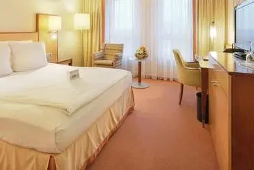 Hotelli The Q - Quadro City