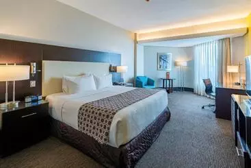 בית מלון כפרי Crowne Plaza Santo Domingo, An Ihg