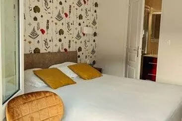 Garden Hotel Rennes Centre Gare