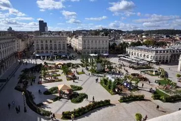 Grand Hotel De La Reine   Place Stanislas